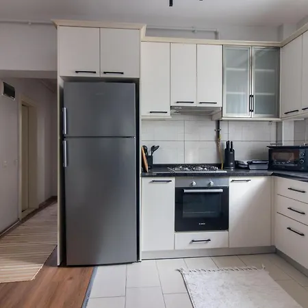 Bright Loft With 3 Bedrooms And Terrace In Galata Istanbul