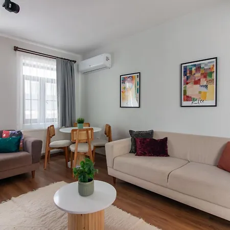 Bright Loft With 3 Bedrooms And Terrace In Galata Lägenhet Istanbul