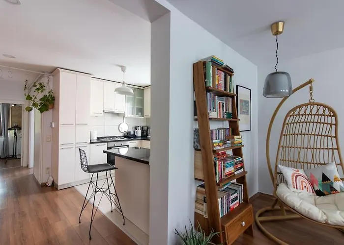 Appartamento Bright Loft With 3 Bedrooms And Terrace In Galata