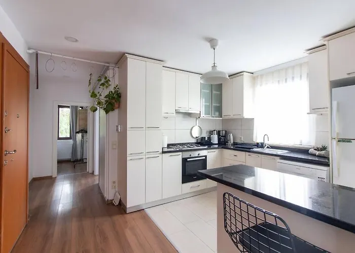 Bright Loft With 3 Bedrooms And Terrace In Galata Appartamento