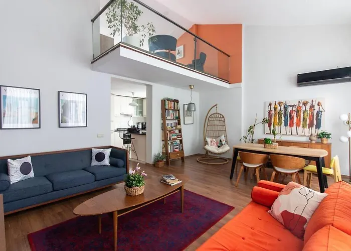 Bright Loft With 3 Bedrooms And Terrace In Galata *