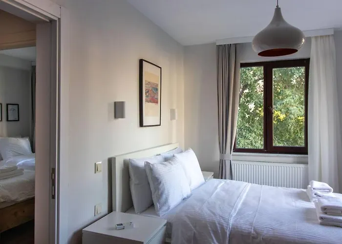 Bright Loft With 3 Bedrooms And Terrace In Galata Appartamento *