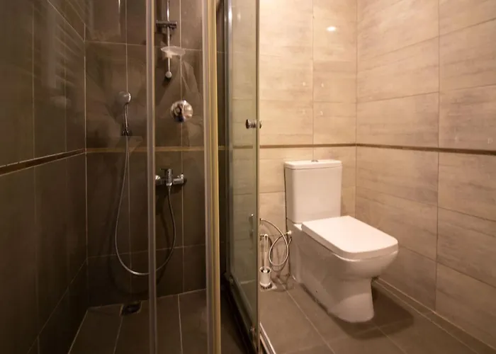 Bright Loft With 3 Bedrooms And Terrace In Galata *