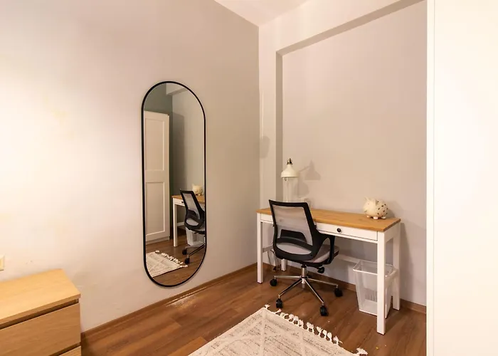 Appartamento Bright Loft With 3 Bedrooms And Terrace In Galata Provincia di Istanbul