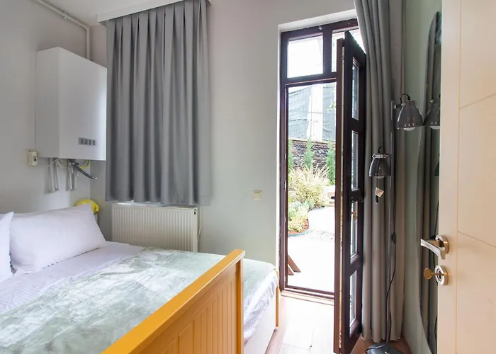 Bright Loft With 3 Bedrooms And Terrace In Galata * Provincia di Istanbul