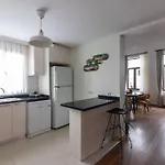 Apartment Bright Loft With 3 Bedrooms And Terrace In Galata Istanbul