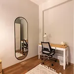 Apartment Bright Loft With 3 Bedrooms And Terrace In Galata Istanbul